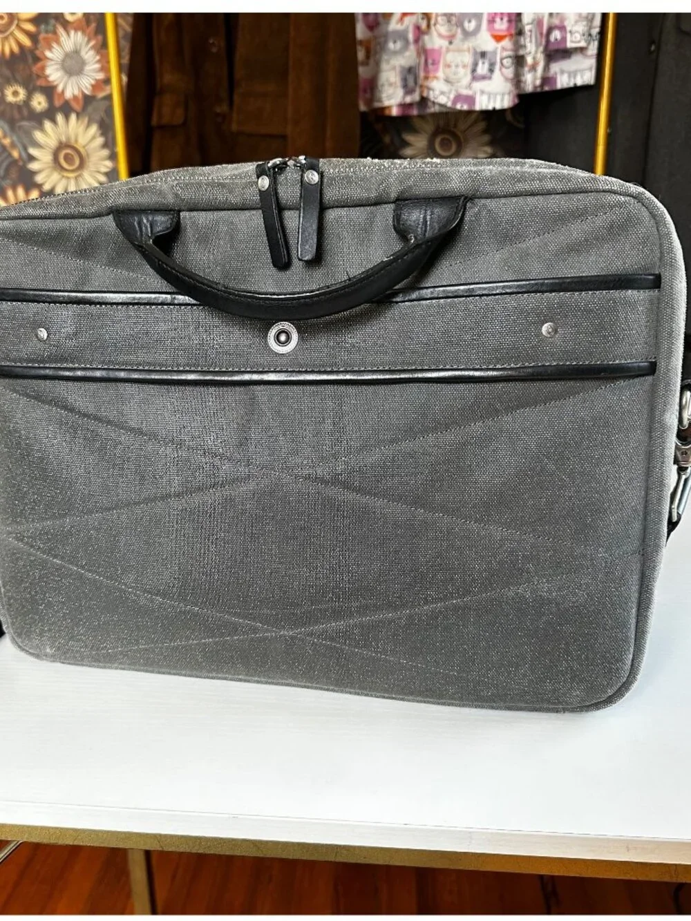 Timbuk2 brand style